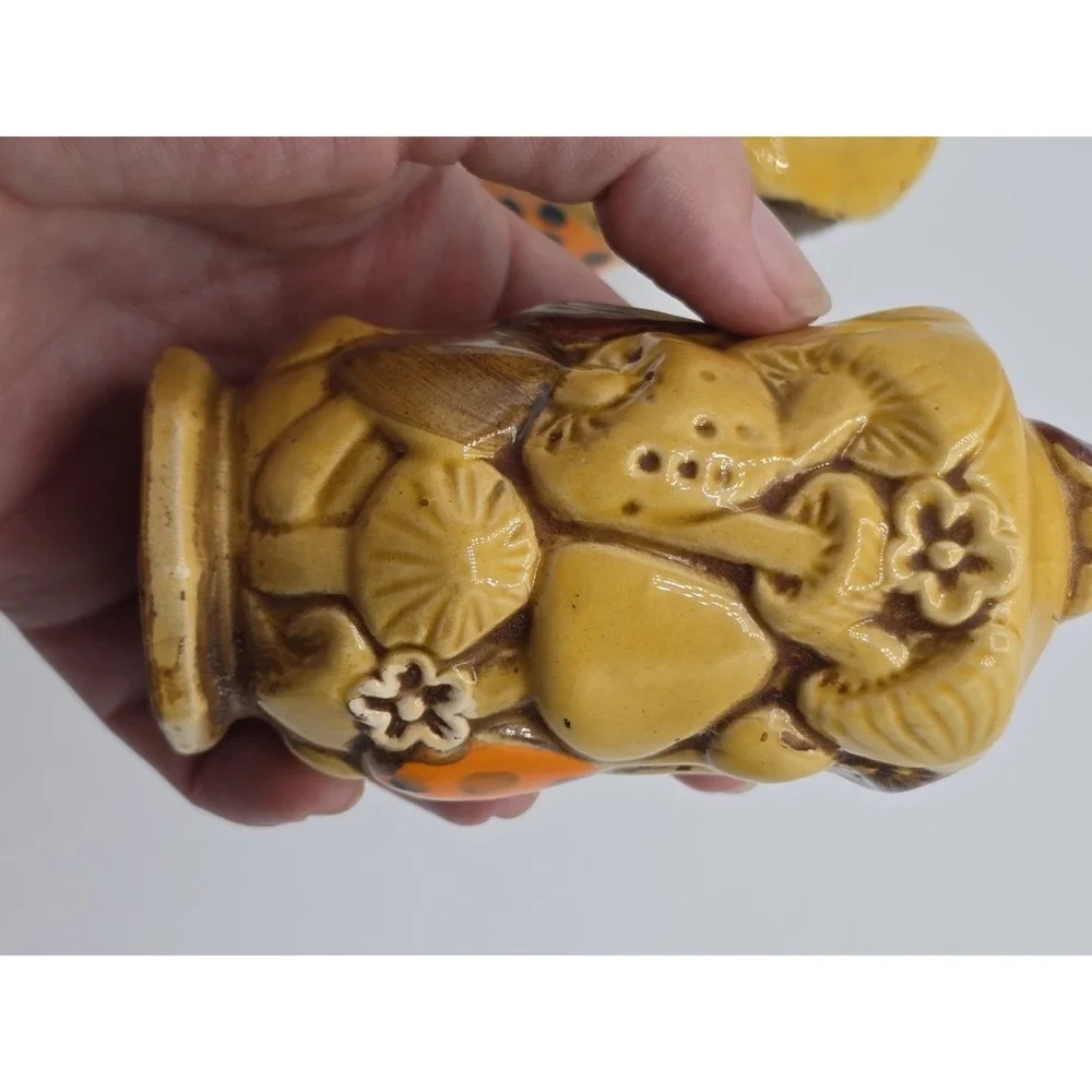 Vintage Ceramic Japan Mushroom Salt or‎ Pepper Shaker Fred Roberts Co